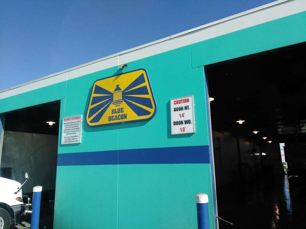 Blue Beacon Truck Wash Of Indianapolis In Car 4550 S Photo By Devin Tower Show Full Size